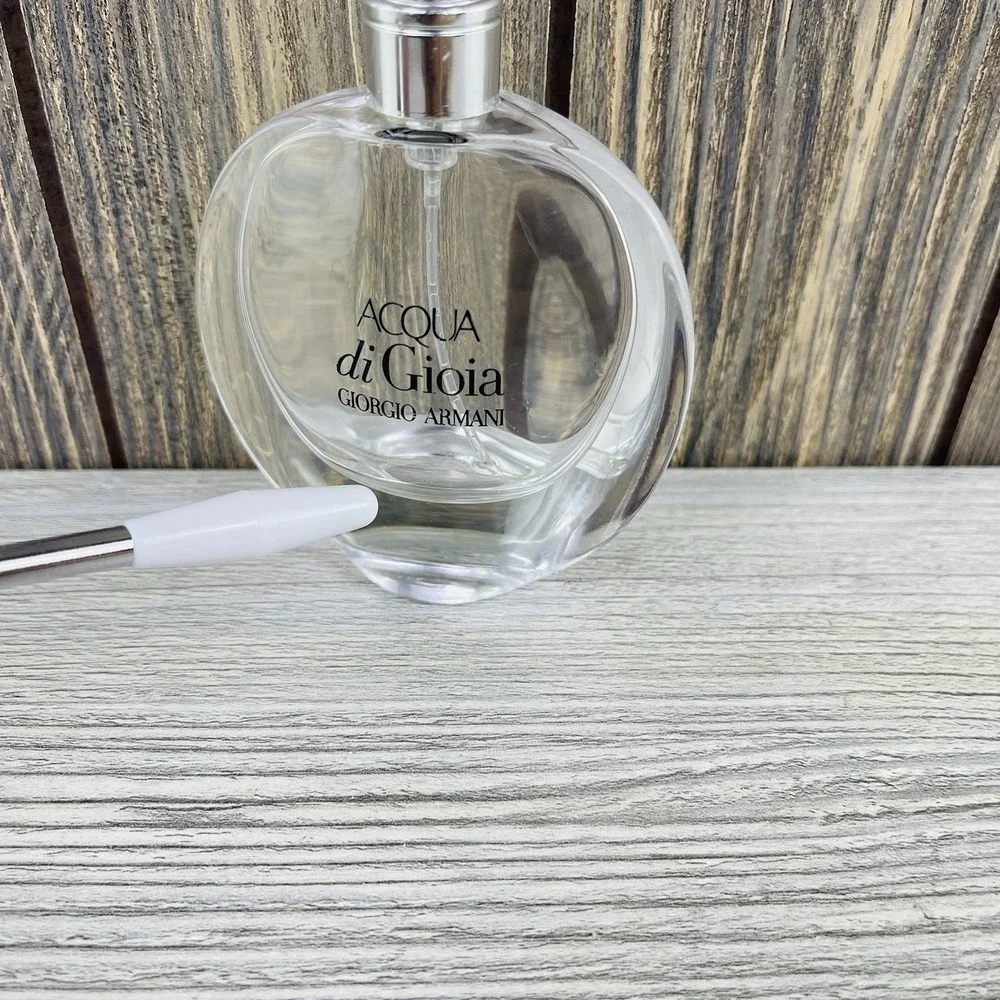 Acqua Di Gioia Perfume By Giorgio Armani Eau De Parfum Spray 1oz/30ml (5% Full) - Picture 7 of 8
